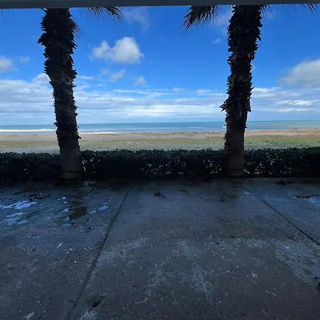 Beautiful Beachfront *